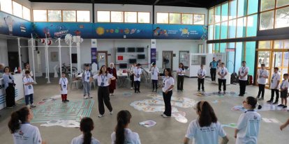 Özel çocuklar Samsun’da bilimle buluşuyor