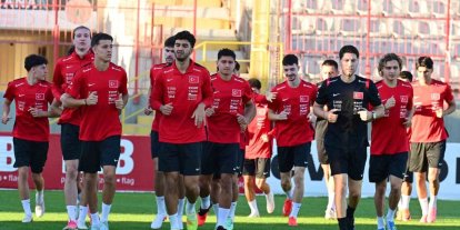 Ümit Milli Takımı, Ukrayna maçı hazırlıklarına başladı