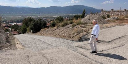 Çameli’de Yeni Mahalle’nin yolları asfaltlanıyor