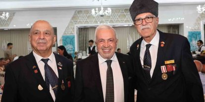 Nilüfer Belediyesi’nden şehit aileleri ve gaziler onuruna yemek