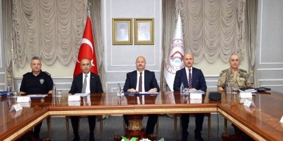 Üniversitelerde huzur ve güveni artırma toplantısı yapıldı