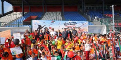 Bartın’da Filistin’e destek için uçurtma etkinliği düzenlendi