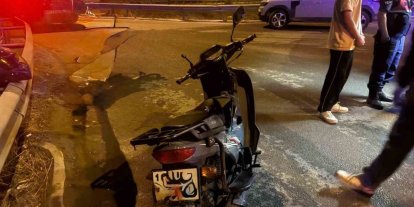 Motosikletle otomobil çarpıştı, 1 yaralı