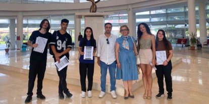 Tıp öğrencilerinden enfeksiyonlara karşı toplum sağlığı çalışması