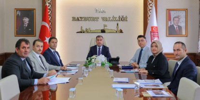 Bayburt’ta sosyal yardım vakıflarının çalışmaları değerlendirildi