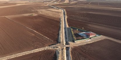 Kilis’te kış hazırlıkları kapsamında derivasyon kanalları temizleniyor