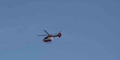 Bahçesaray’da perikardit hastası helikopter ambulansla Van’a sevk edildi