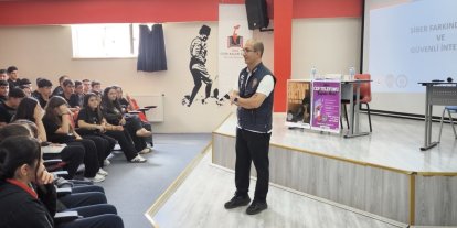 Kars’ta 120 öğrenciye siber güvenlik eğitimi