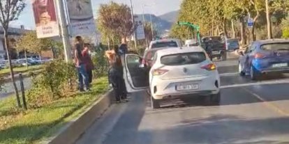 Menteşe’de 3 aracın karıştığı zincirleme kaza