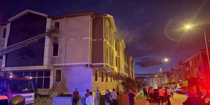 Erzincan’da apartman dairesinde yangın paniğe neden oldu