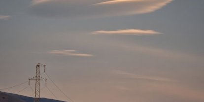 Erzincan’da UFO’yu andıran mercek bulutu ilgi çekti