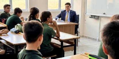 Kaymakam Bağış öğrencilerle bir araya geldi