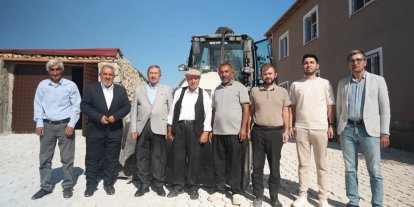 Darende’de Gönlüce Mezrası’na kilit parke