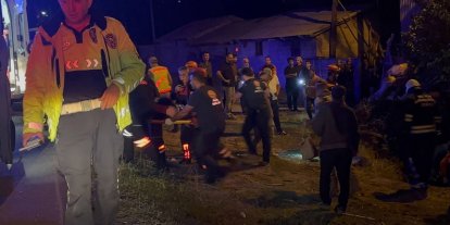 Erzincan’da otomobilin takla attığı kazada karı-koca yaralandı