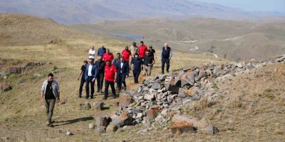 Macera Off-Road Ekibi ve Vali Baruş Bayrak Tepe’de: "Ecdadımızın mirasına sahip çıkalım"