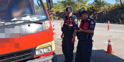 Jandarma trafik timlerince bir haftada 202 araç trafikten men edildi