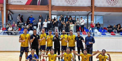 Yenişehir Belediyespor sezona set vermeden başladı