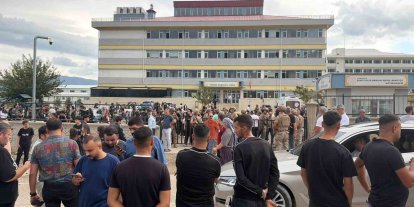 Yeğeni tarafından öğretmenin öldürüldüğü saldırıda, silah seslerini duyup okula koşanlar yaşananları anlattı