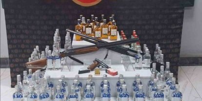 Uşak’ta kaçak alkol ve sigara operasyonu