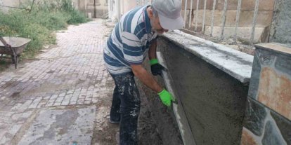 Cami imamından alkışlanacak davranış