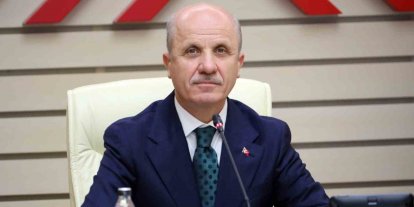 YÖK Başkanı Özvar Gazze İslam Üniversitesinde akademik yıl açılış dersini verdi