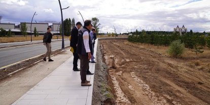 Kampüs yerleşkesindeki çalışmalar Rektör Çakmak tarafından incelendi