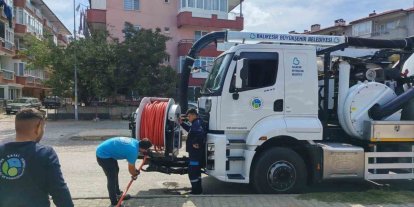 BASKİ’nin yeni kanal açma araçları Ayvalık’ta hizmete başladı