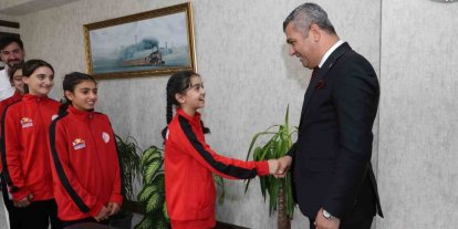 Horasanlı raketin büyük başarısı: Edanur Vural Türkiye şampiyonası seçmelerinde