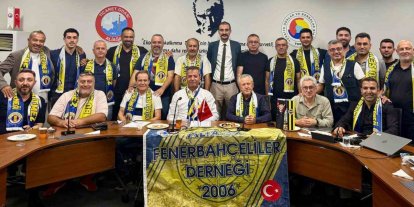 Aliağa Fenerbahçeliler Derneğinde Hamit Erdem yeniden başkan