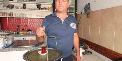 Günde 15 kilometre yürüyor ama işini çok seviyor