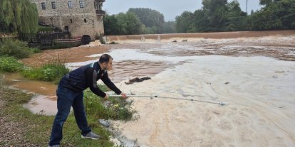 Bartın Irmağındaki köpüklenmede tarım ilacı şüphesi