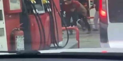 Pompacı ile müşteri arasında kavga