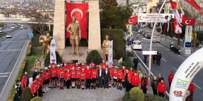 65 bisikletçi Çanakkale şehitleri anısına 300 kilometre pedal çevirecek
