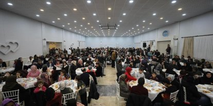 Niğde Belediyesi mahalle iftarları devam ediyor