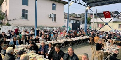 Sultanhisar Kaymakamı Yağdere Mahallesi sakinleri ile bir araya geldi