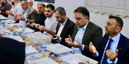 AK Parti’li Baybatur Sarıgöl’de temaslarda bulundu