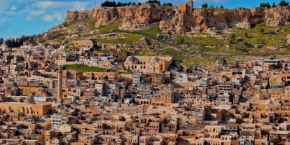 Mardin’de "Ramazan Geldi" ilahisi üç dilde seslendirildi