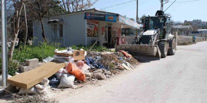 Defne’de temiz çevre anlayışıyla hafriyat atıkları toplanıyor