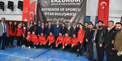 Milletvekili Öz, spor ailesi ile iftar yaptı