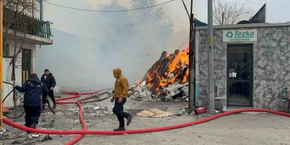 Bursa’da geri dönüşüm tesisinde yangın