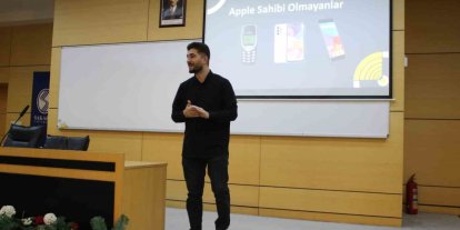‘İçerik Pazarlama Stratejileri ve Başarı Öyküsü’ başlıklı söyleşi SAÜ’de gerçekleştirildi