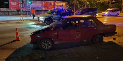Polisten kaçarken ters yönde kaza yapan ehliyetsiz sürücüye 40 bin TL ceza