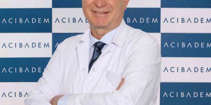 Prof. Dr. Sarpel: "Diz protezi ameliyatlarında robotik yöntem ile iyileşme hızlanıyor"