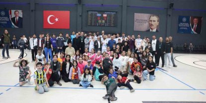 Çayırova Belediyesi, yarı final için sahaya çıkıyor
