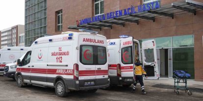 Kontrolden çıkan otomobil takla attı: 1 ölü 3 yaralı