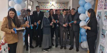 Kars'ta "Annemin Eli Benim Elim" Projesiyle Minikler ve Anneler El Ele