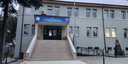 82 yaşındaki kadın "Askerim" diyen dolandırıcıya altınlarını verdi