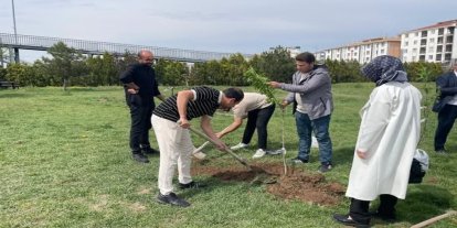 Afyonkahisar’da "Ekibini Kur, İyilikle Değiştir, Dönüştür" projesi hayata geçirildi