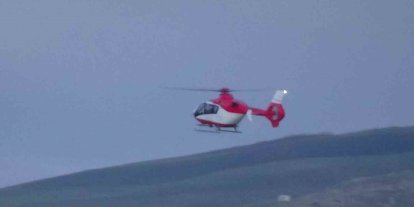 Ambulans helikopter 10 günlük bebek için havalandı