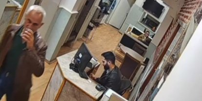 CHP Genel Başkanı Özgür Özel’e saldırıda bulunan şahsın saldırıdan önceki görüntüleri ortaya çıktı